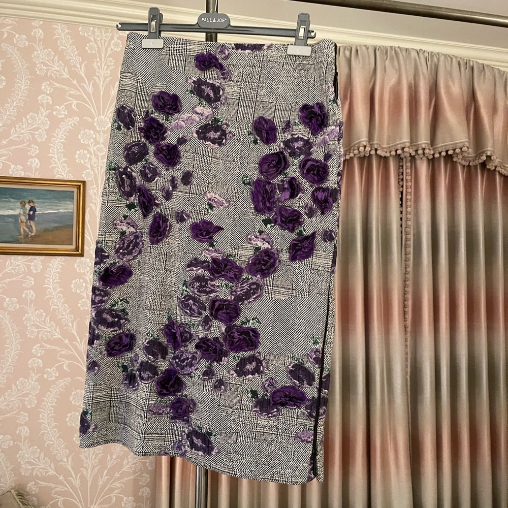 Jason Wu light wool embroidered appliqué skirt